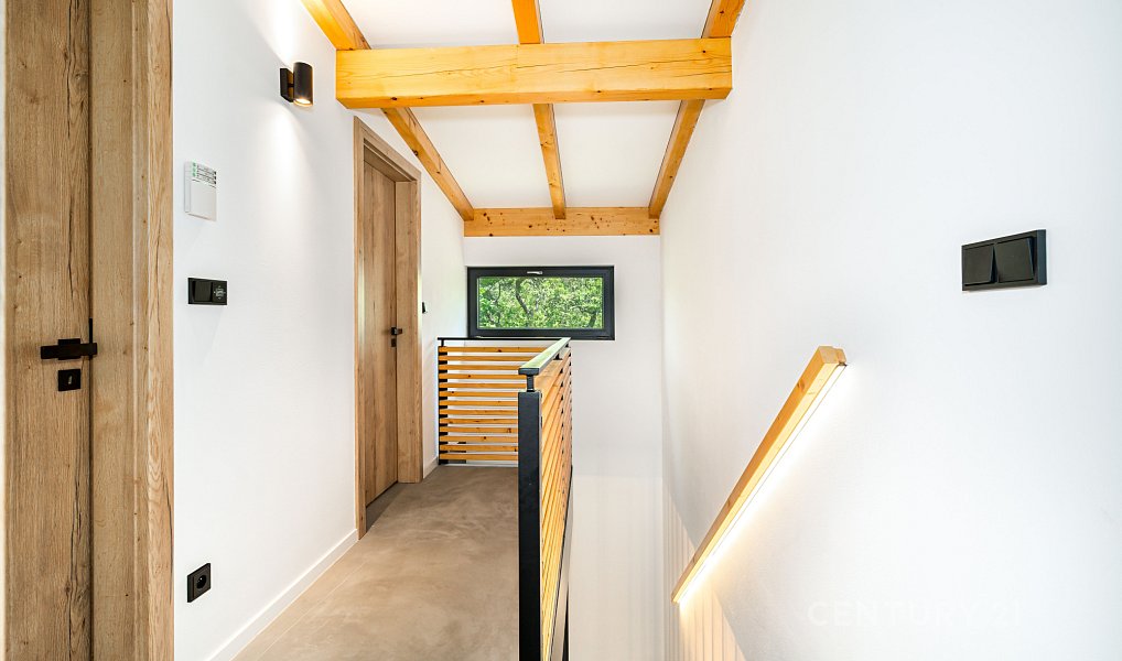 Prodej domu 141 m² s pozemkem 5 016 m², Pardubice – náhled fotky 12