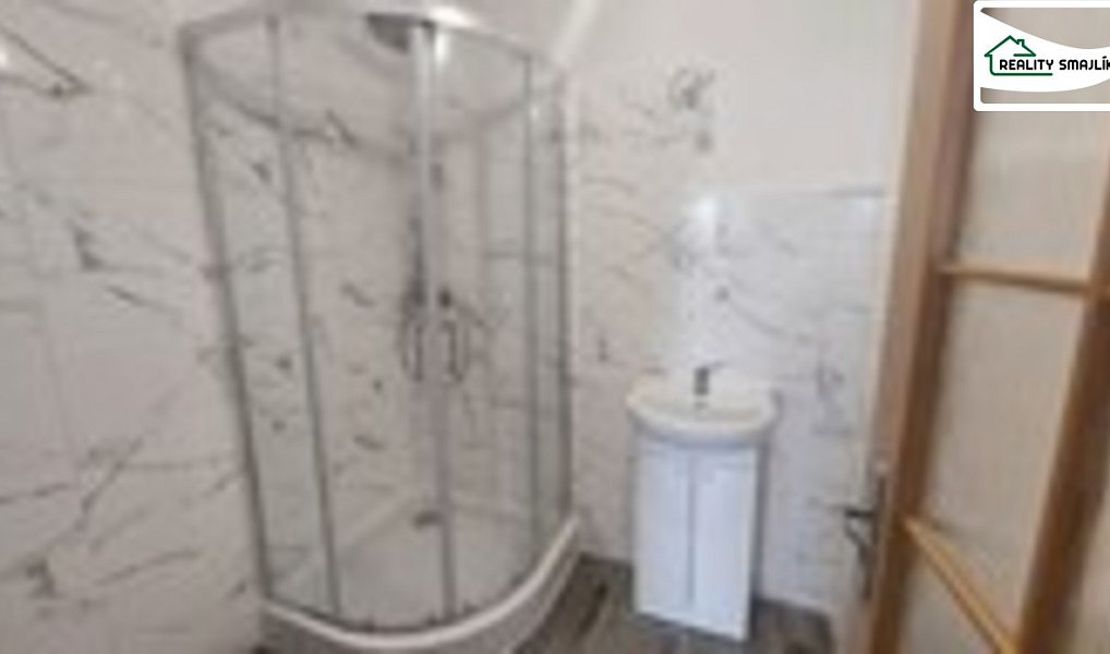Pronájem bytu 3+1 163 m², Cheb – náhled fotky 9