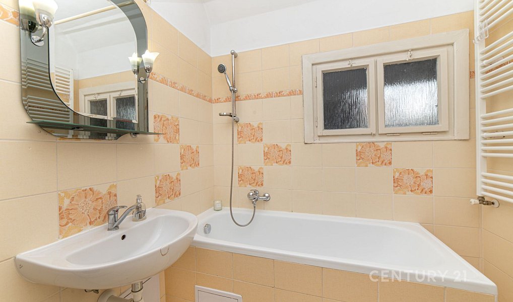 Prodej bytu 2+1 102 m², Opava – náhled fotky 11