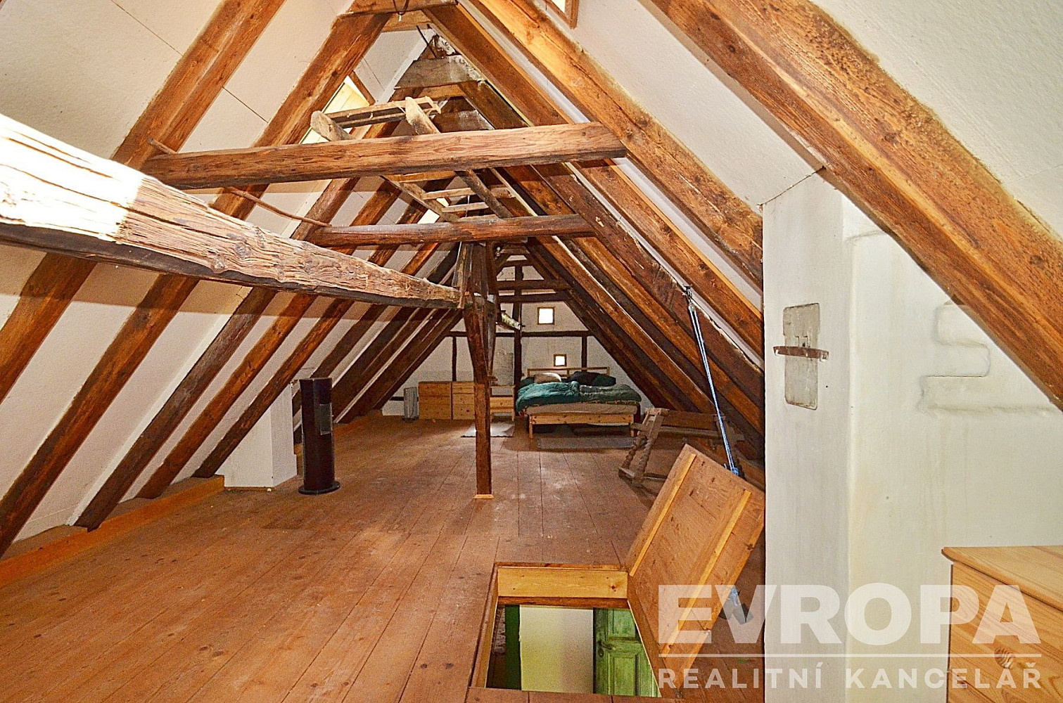 Prodej chaty/chalupy 150 m² s pozemkem 3 455 m² – pohled 2