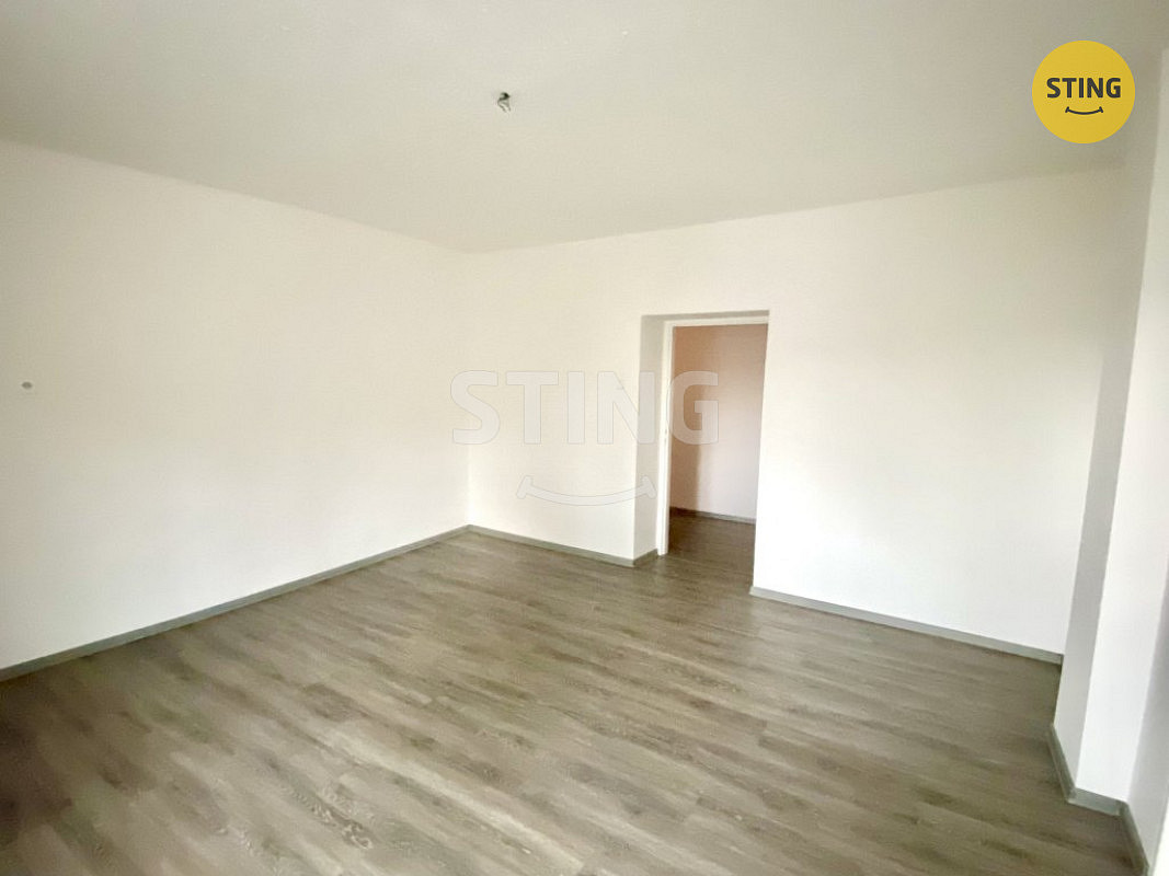 Pronájem bytu 1+1 61 m² – fotografie 4