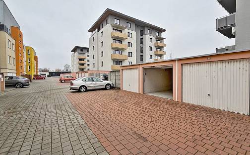 Pronájem garáže, 18 m2, Uherské Hradiště - kasárna, Uherské Hradiště - Mařatice