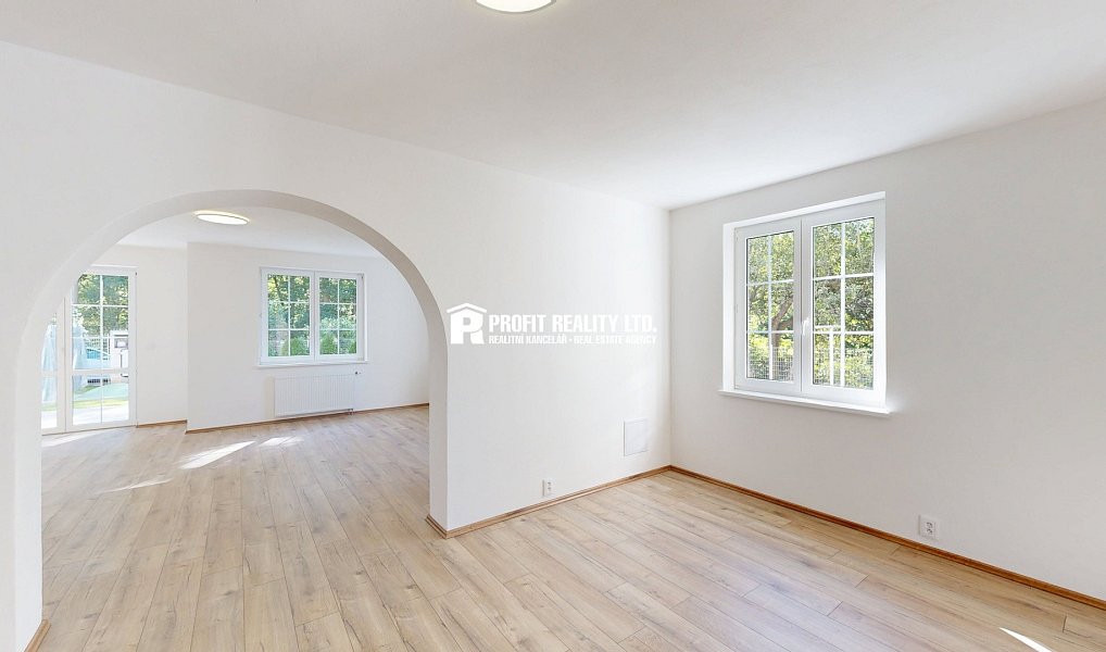 Prodej domu 213 m² s pozemkem 316 m², Praha – náhled fotky 10