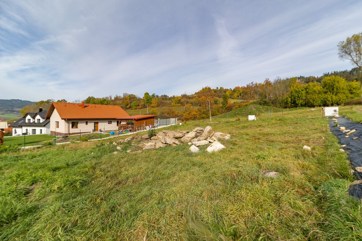 Prodej stavebního pozemku 839 m² – fotografie 5
