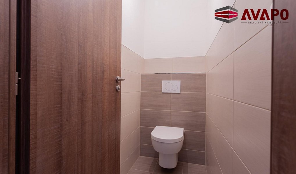 Pronájem bytu 2+kk 58 m², Opava – náhled fotky 12