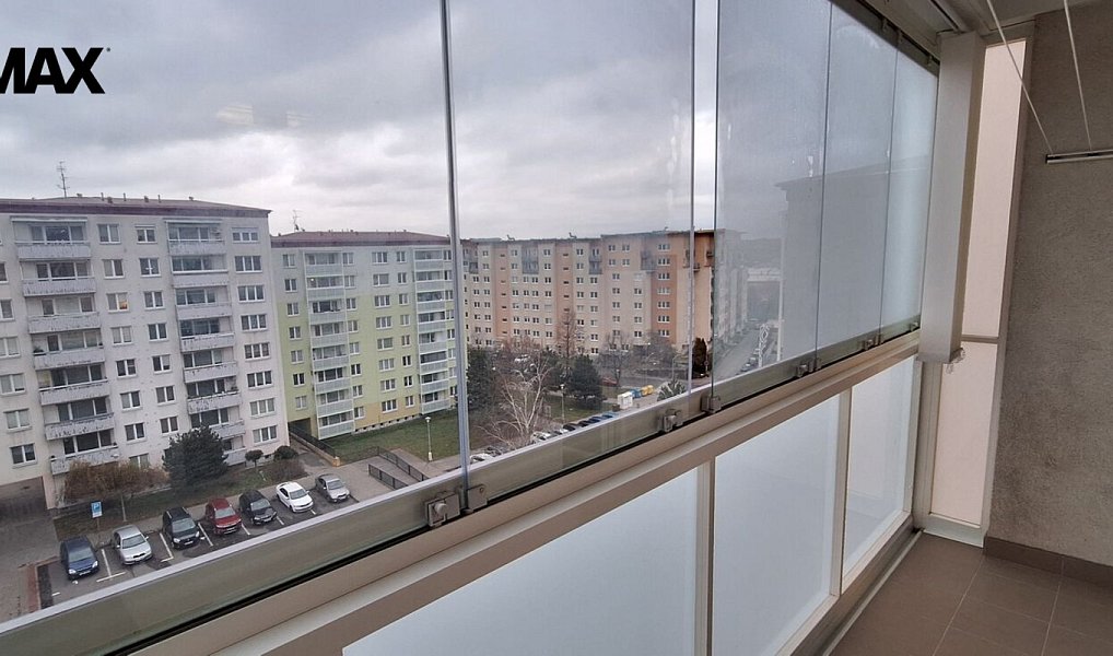 Pronájem bytu 3+1 62 m², Brno – náhled fotky 37