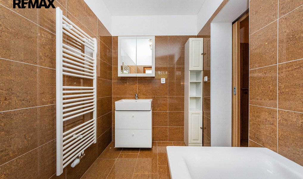 Prodej domu 112 m² s pozemkem 1 325 m², Soběhrdy – náhled fotky 14