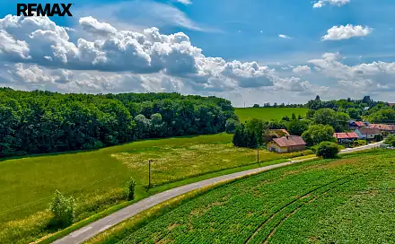 Prodej stavebního pozemku 1 305 m², Nemyčeves, okres Jičín