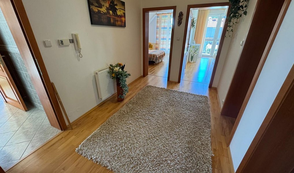 Prodej domu 300 m² s pozemkem 803 m², Praha – náhled fotky 18