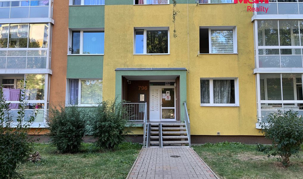Prodej bytu 1+1 35 m², Bílina – náhled fotky 10
