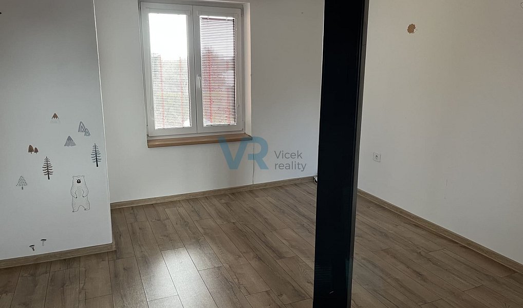 Prodej domu 150 m² s pozemkem 779 m², Planá – náhled fotky 23
