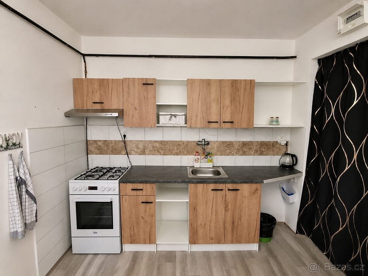 Pronájem bytu 2+kk 40 m²