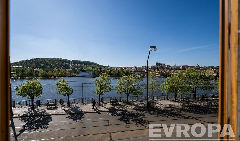 Prodej bytu 2+kk 77 m², Praha – náhled fotky 6