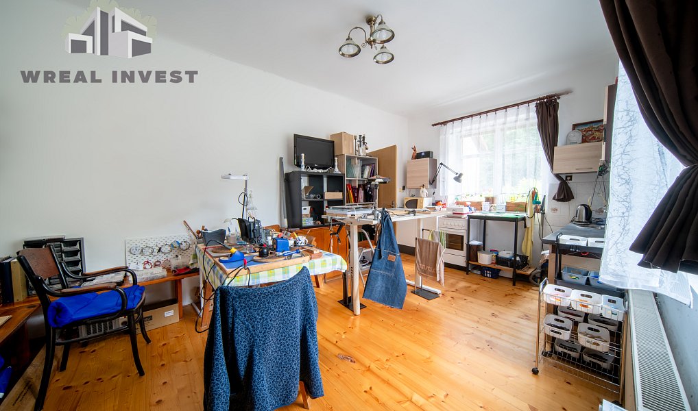 Prodej domu 203 m² s pozemkem 579 m², Měchenice – náhled fotky 31