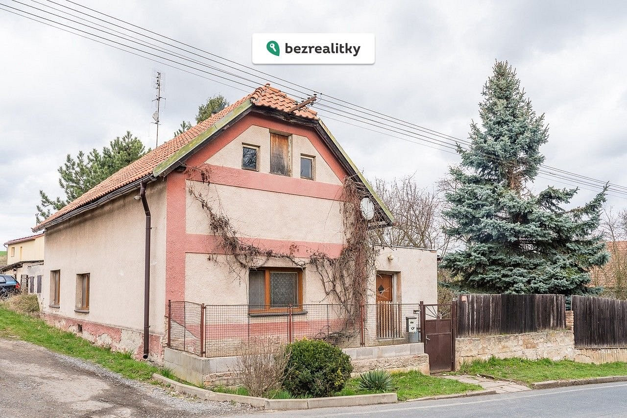 Prodej domu 200 m² s pozemkem 1 193 m²