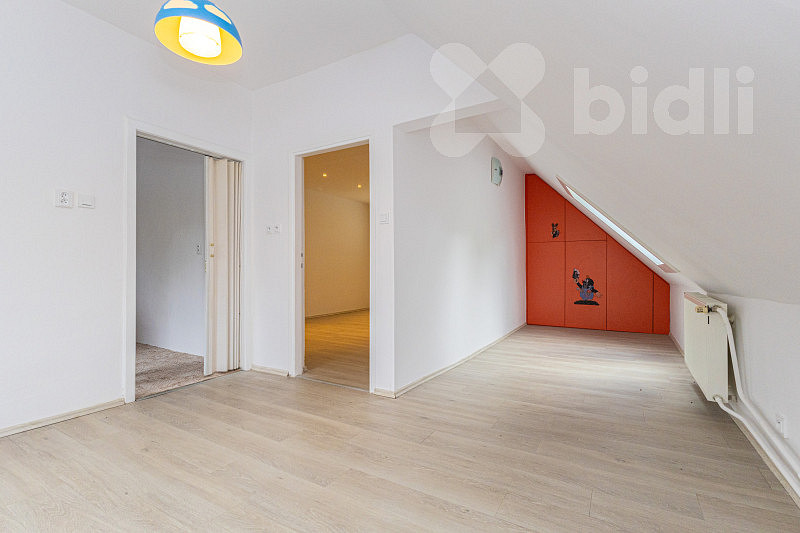 Prodej domu 181 m² s pozemkem 678 m² — photo 5