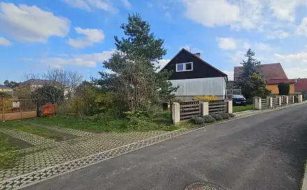 Prodej stavebního pozemku 1 727 m², Polepy, okres Litoměřice