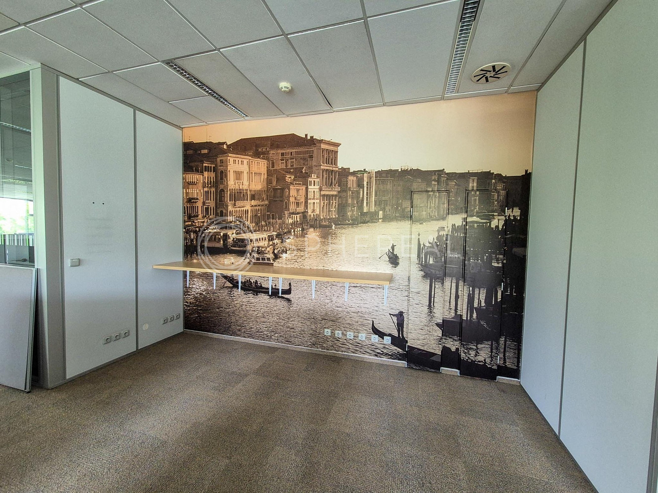 Pronájem kanceláře 2 000 m² – fotografie 5