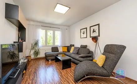 Prodej bytu 3+1 70 m², Ke Špitálskému lesu, Plzeň - Doubravka
