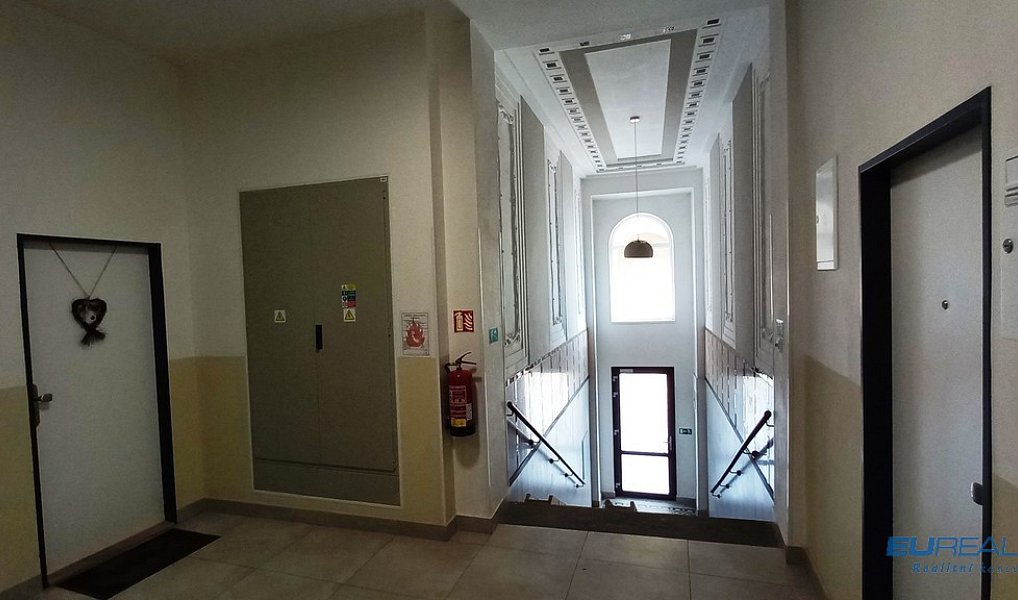 Pronájem bytu 2+kk 61 m², Náchod – náhled fotky 14