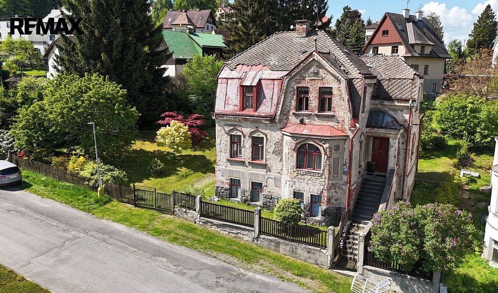 Prodej domu 190 m² s pozemkem 1 331 m², Jablonec nad Nisou – náhled fotky 30