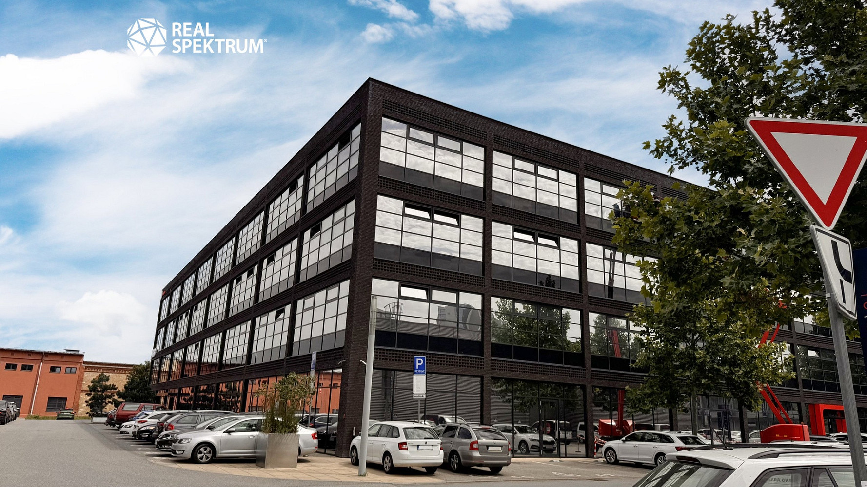 Pronájem kanceláře 1 535 m²