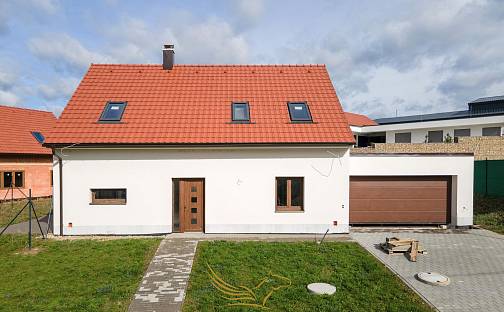 Prodej domu 202 m² s pozemkem 674 m², Výrovice, okres Znojmo