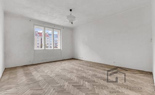 Prodej bytu 1+1 50 m², Družstevní, Praha 4 - Nusle