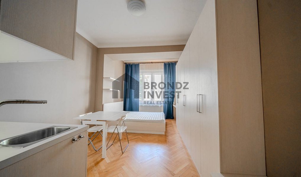Pronájem bytu 1+kk, 20 m², Praha 6, Praha