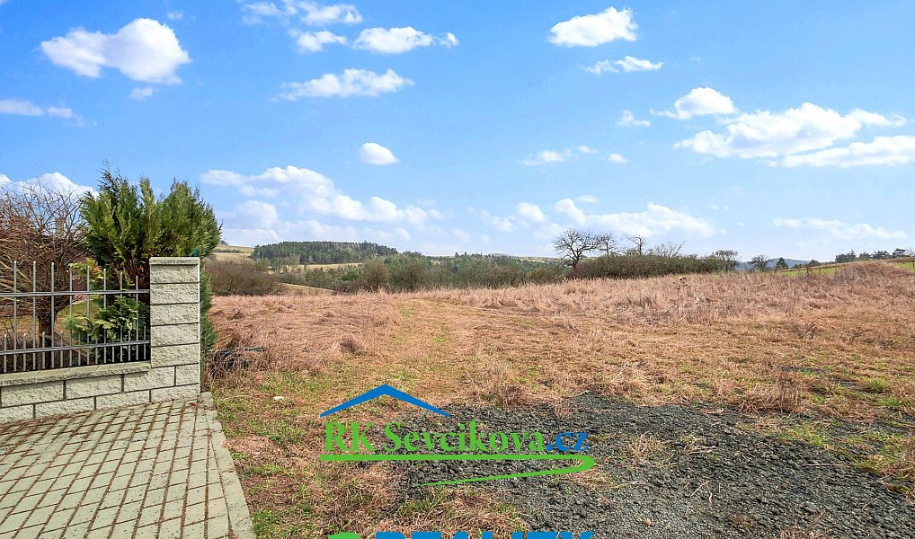 Prodej stavebního pozemku 2 044 m², Drahonín – náhled fotky 7