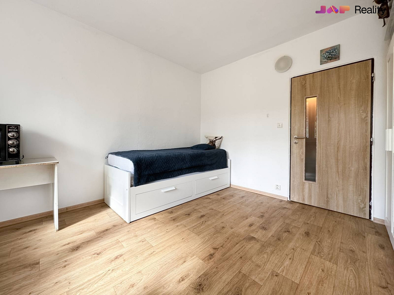 Pronájem bytu 1+kk 20 m² – fotografie 4