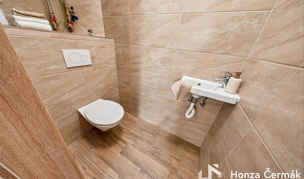 Prodej bytu 3+kk 83 m², Pohořelice – náhled fotky 12