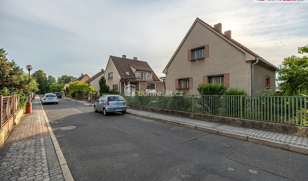 Prodej domu 110 m² s pozemkem 800 m², Horní Počaply – náhled fotky 20