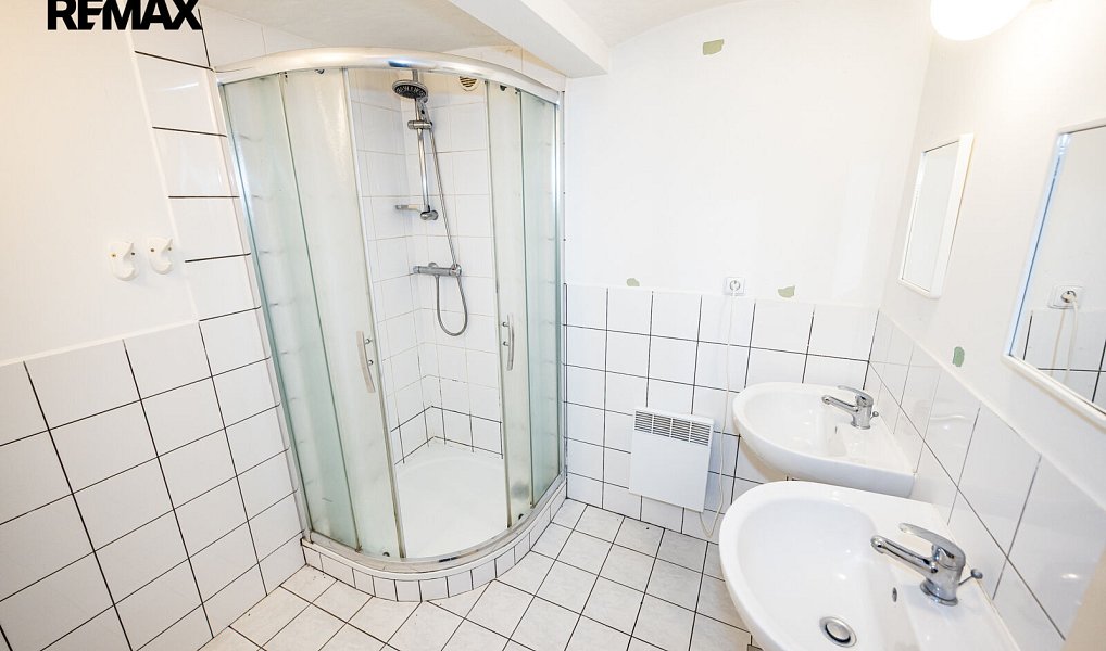 Prodej chaty/chalupy 281 m² s pozemkem 14 379 m², Strážné – náhled fotky 19