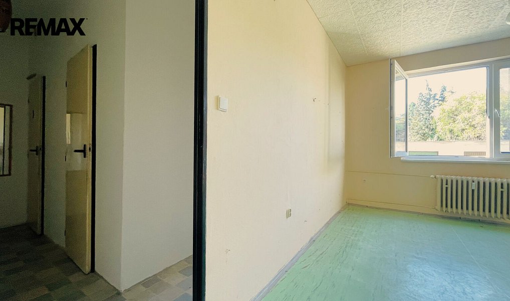 Prodej bytu 1+1 35 m², Roztoky – náhled fotky 13
