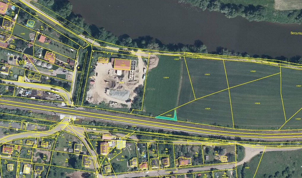 Prodej pole 500 m², Lety – náhled fotky 4