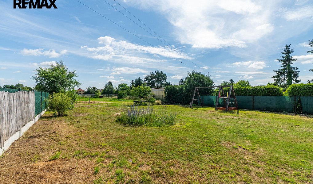 Prodej domu 85 m² s pozemkem 3 925 m², Tišice – náhled fotky 27