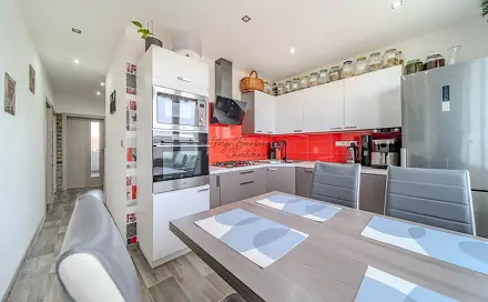 Prodej bytu 3+1 74 m², Loudů, Dobřany, okres Plzeň-Jih