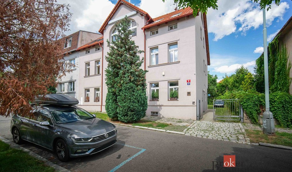 Prodej bytu 3+1 98 m², Praha – náhled fotky 4