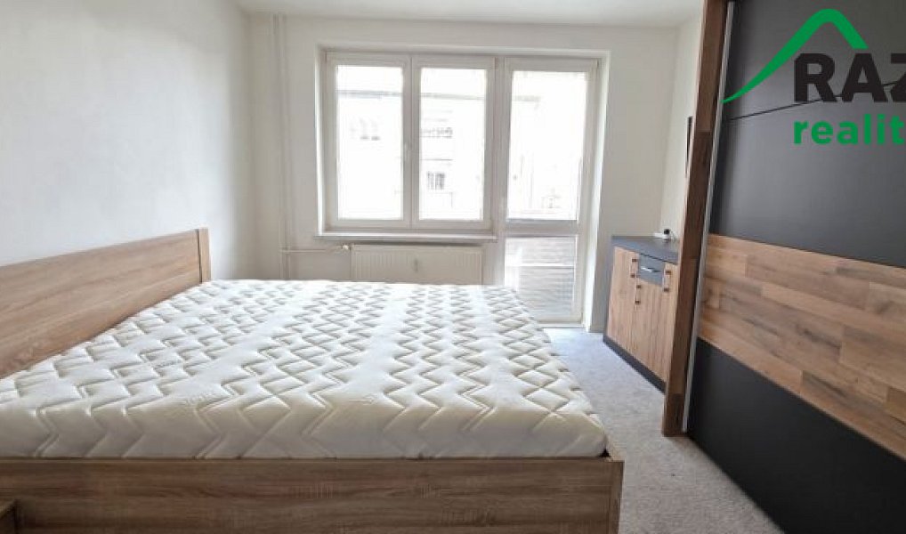 Pronájem bytu 3+1 80 m², Bor – náhled fotky 5