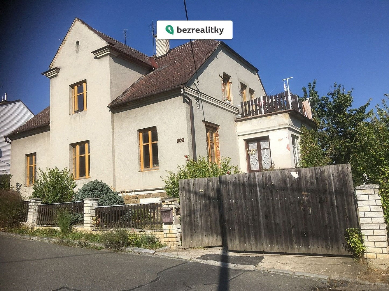 Prodej domu 282 m² s pozemkem 1 185 m²