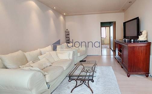 Pronájem bytu 3+1 80 m², Matúškova, Praha 4 - Háje