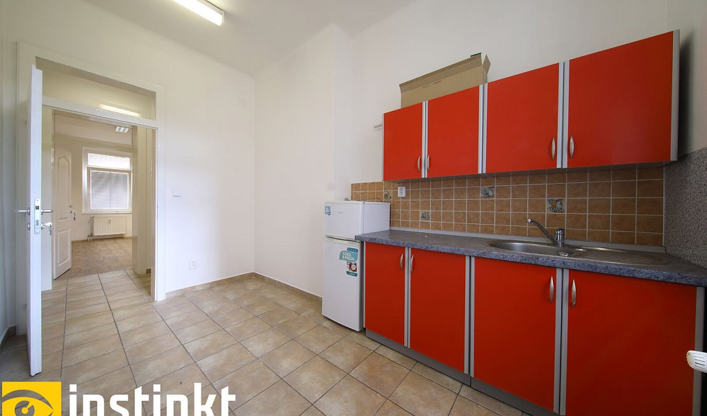 Pronájem kanceláře 100 m², Plzeň – náhled fotky 3