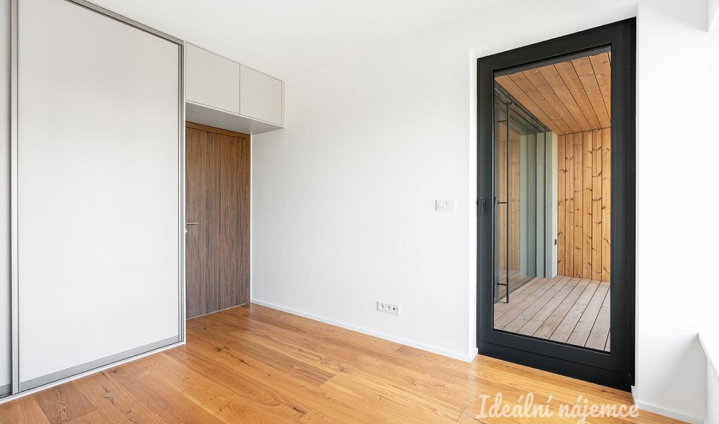 Pronájem bytu 2+kk 50 m², Praha – náhled fotky 8