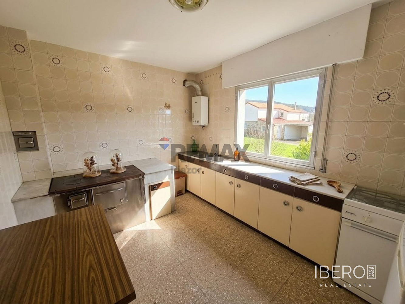 Prodej domu 968 m² s pozemkem 712 m²