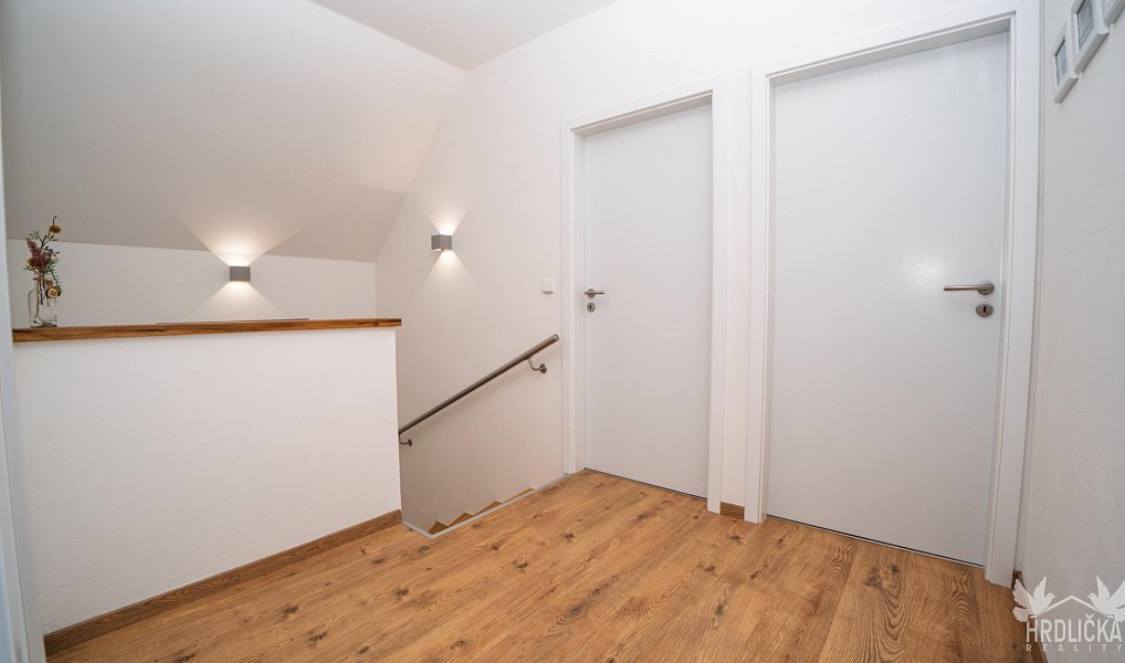 Prodej domu 96 m² s pozemkem 365 m², Frymburk – náhled fotky 29
