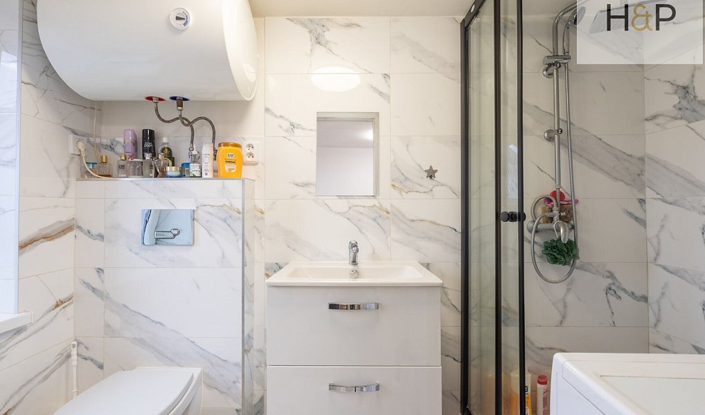 Prodej nájemního domu, činžáku 450 m², Skrbeň – náhled fotky 15