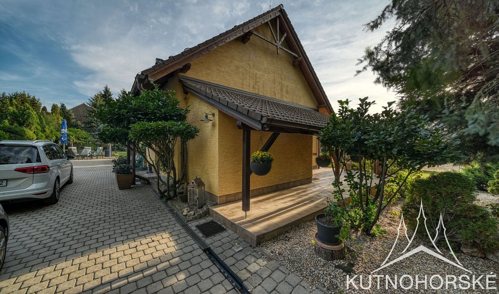 Prodej domu 115 m² s pozemkem 2 188 m², Suchdol – náhled fotky 10