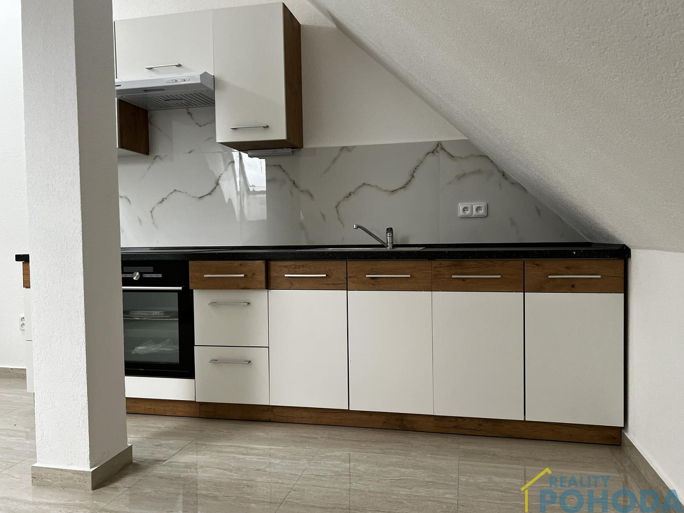 Pronájem bytu 3+kk 70 m²