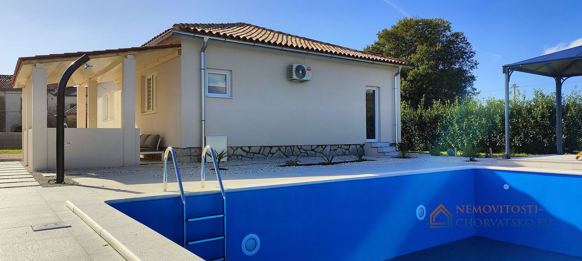 Prodej domu 104 m² s pozemkem 104 m² - Bild 2